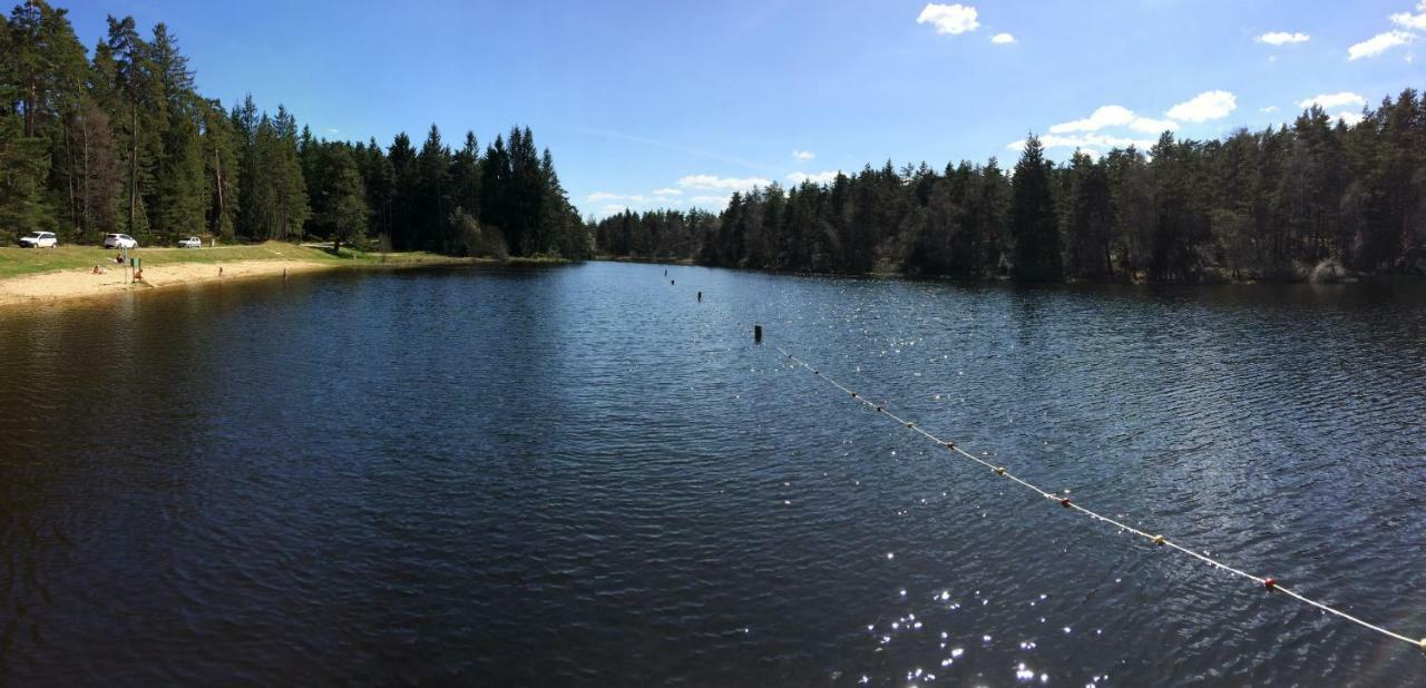 Gite Des 3 Etangs Malvières Kültér fotó